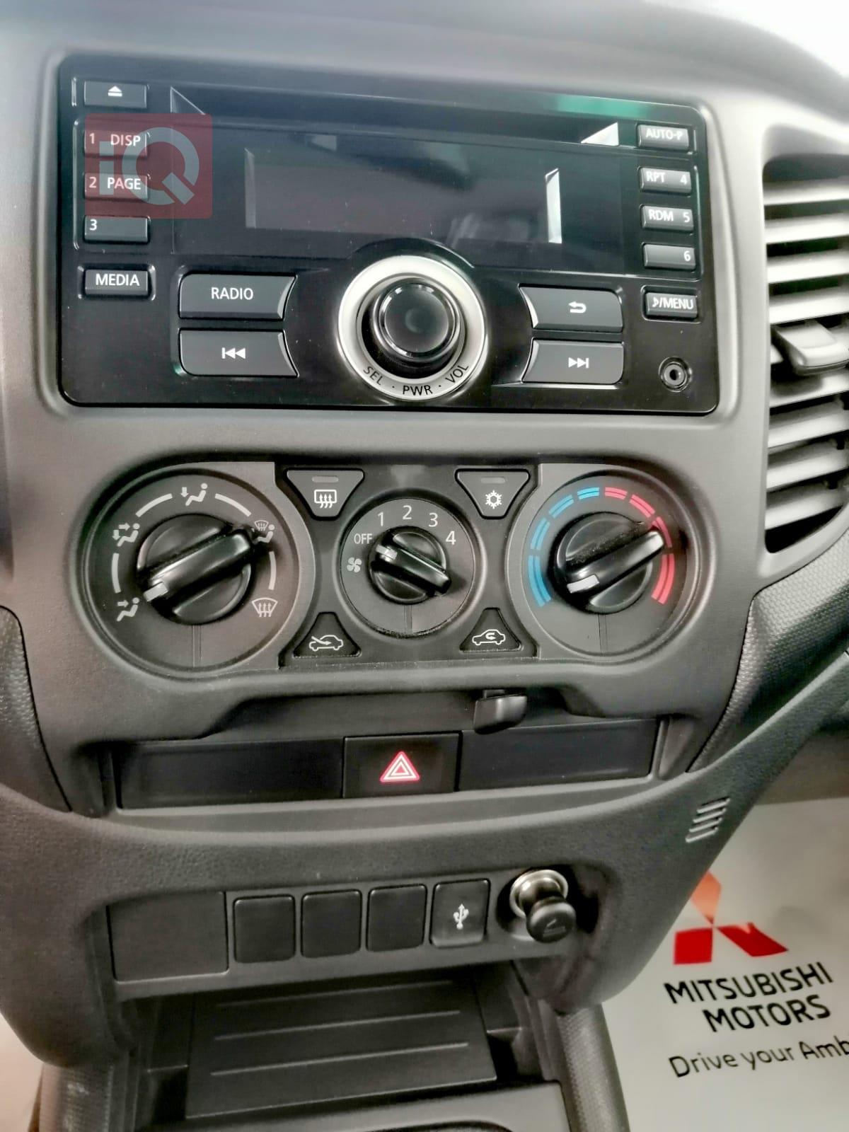 میتسوبیشی L200